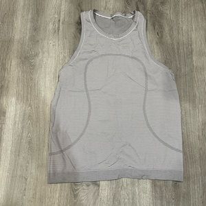Lululemon swiftly muscle tank size 10